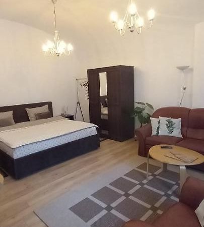 Luna Oradea Exterior foto