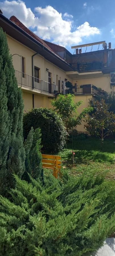Luna Oradea Exterior foto