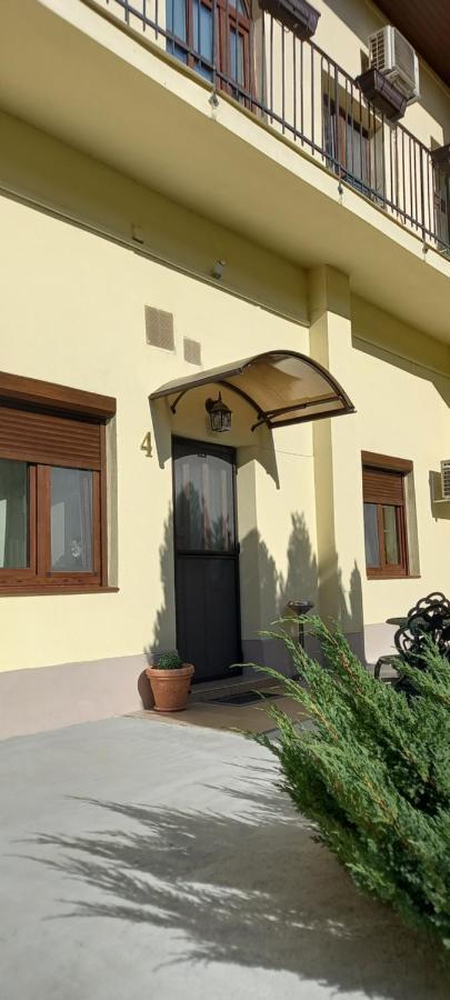Luna Oradea Exterior foto